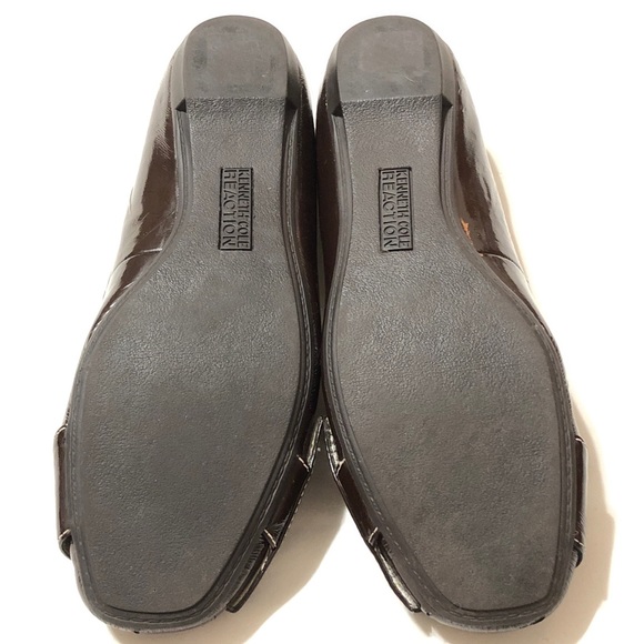 Kenneth Cole Reaction Brown Faux Patent Leather Flats w/Buckle on Toe - 9.5 - Picture 12 of 17